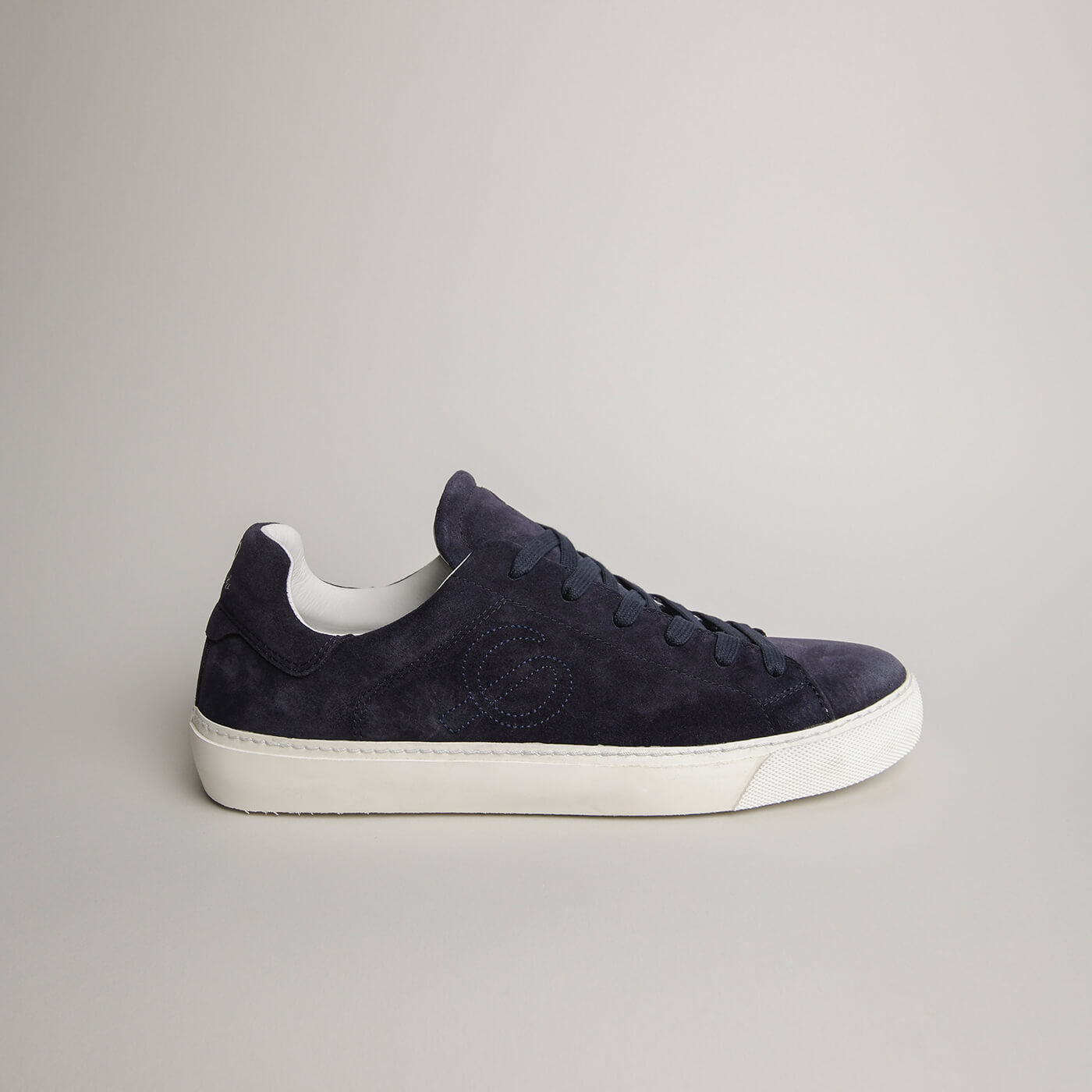 Men’s navy blue suede Milano sneaker made in Italy