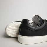 The Tumbled Leather - Black