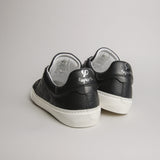 The Tumbled Leather - Black